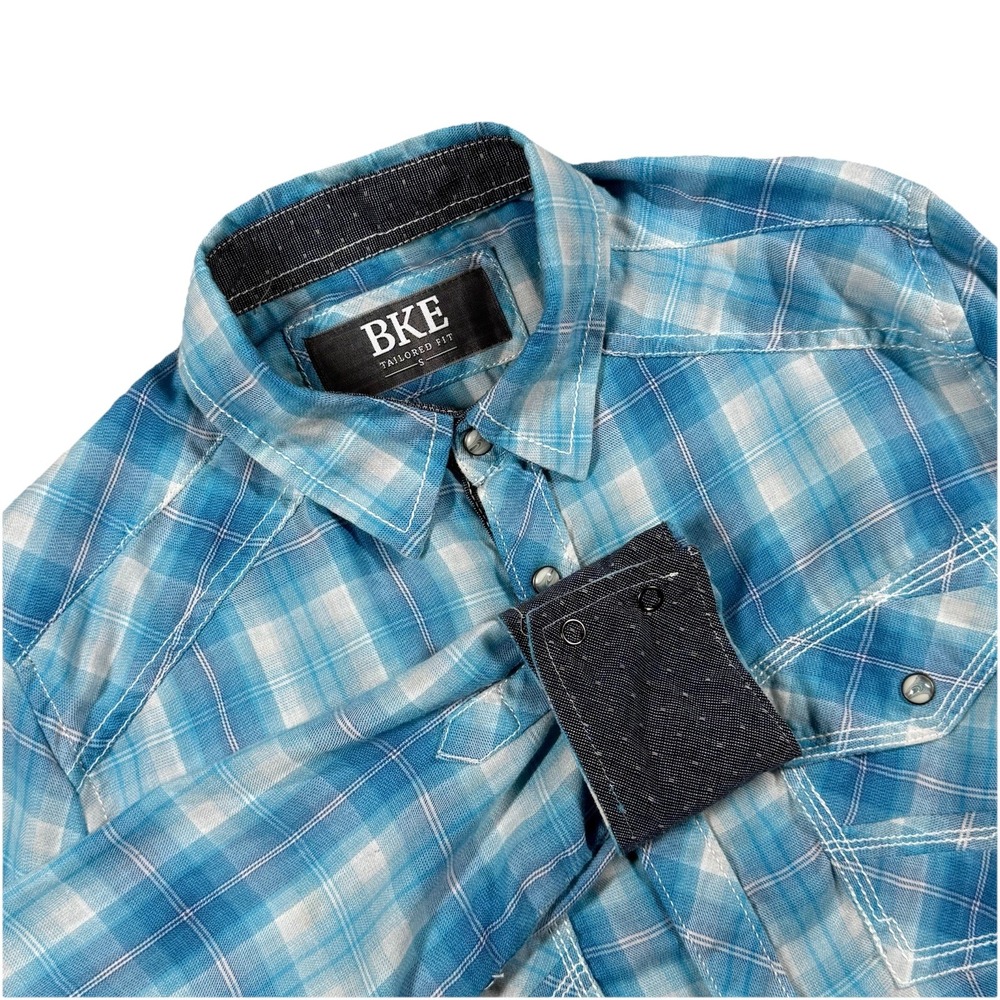 BKE Pearl Snap Shirt Men's small Tailored Fit Blue White Plaid‎ Long Sleeve